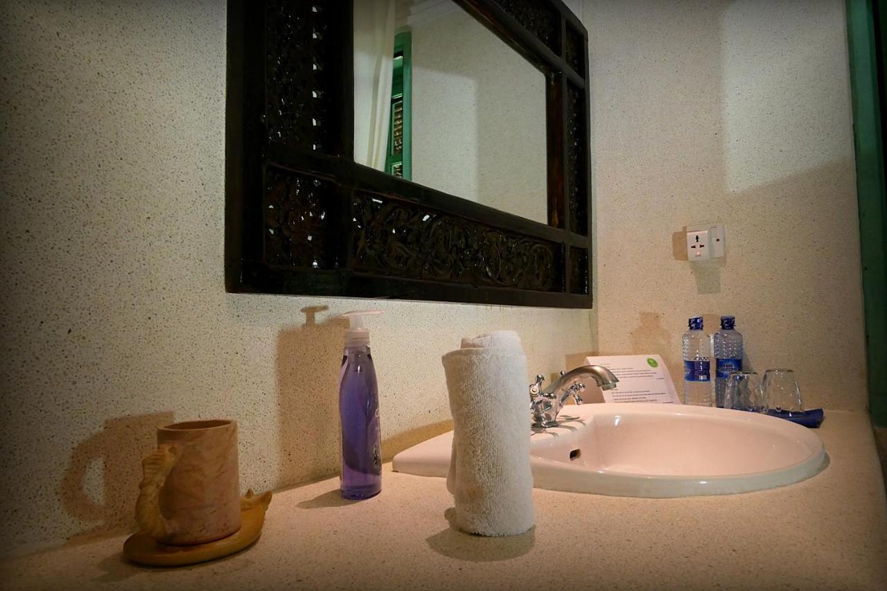 Nyumba Ya Paka Boutique Hotel มาลินดี ภายนอก รูปภาพ