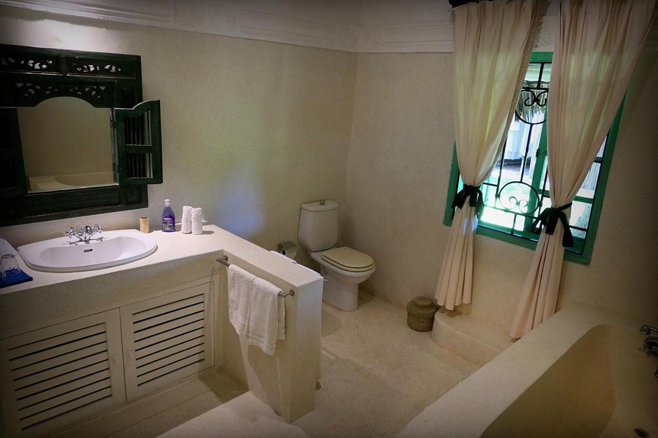 Nyumba Ya Paka Boutique Hotel มาลินดี ภายนอก รูปภาพ